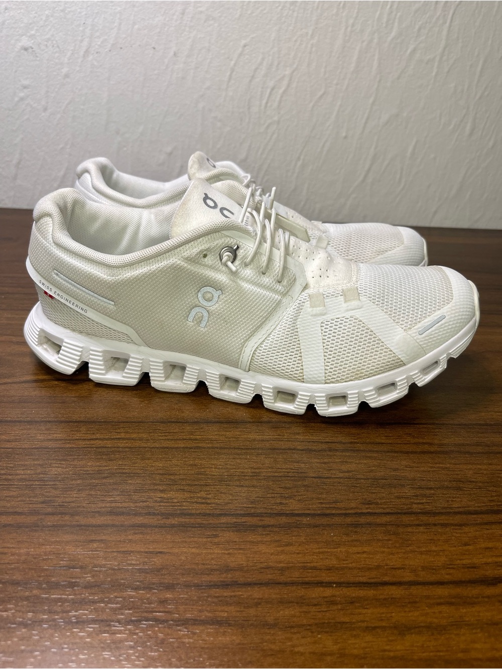 READ DESC. On Shoes Women’s Running Athletic Sneakers Mesh Lace Up Size 9.5